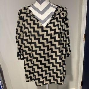 Collective Concepts Chevron Top Large